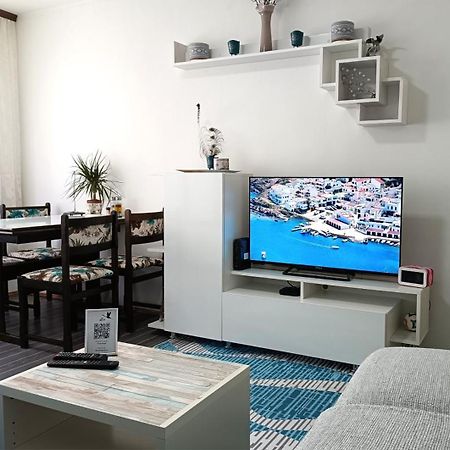 Flamingo 365 - Near City Center With Free Parking Sarajevo Bagian luar foto