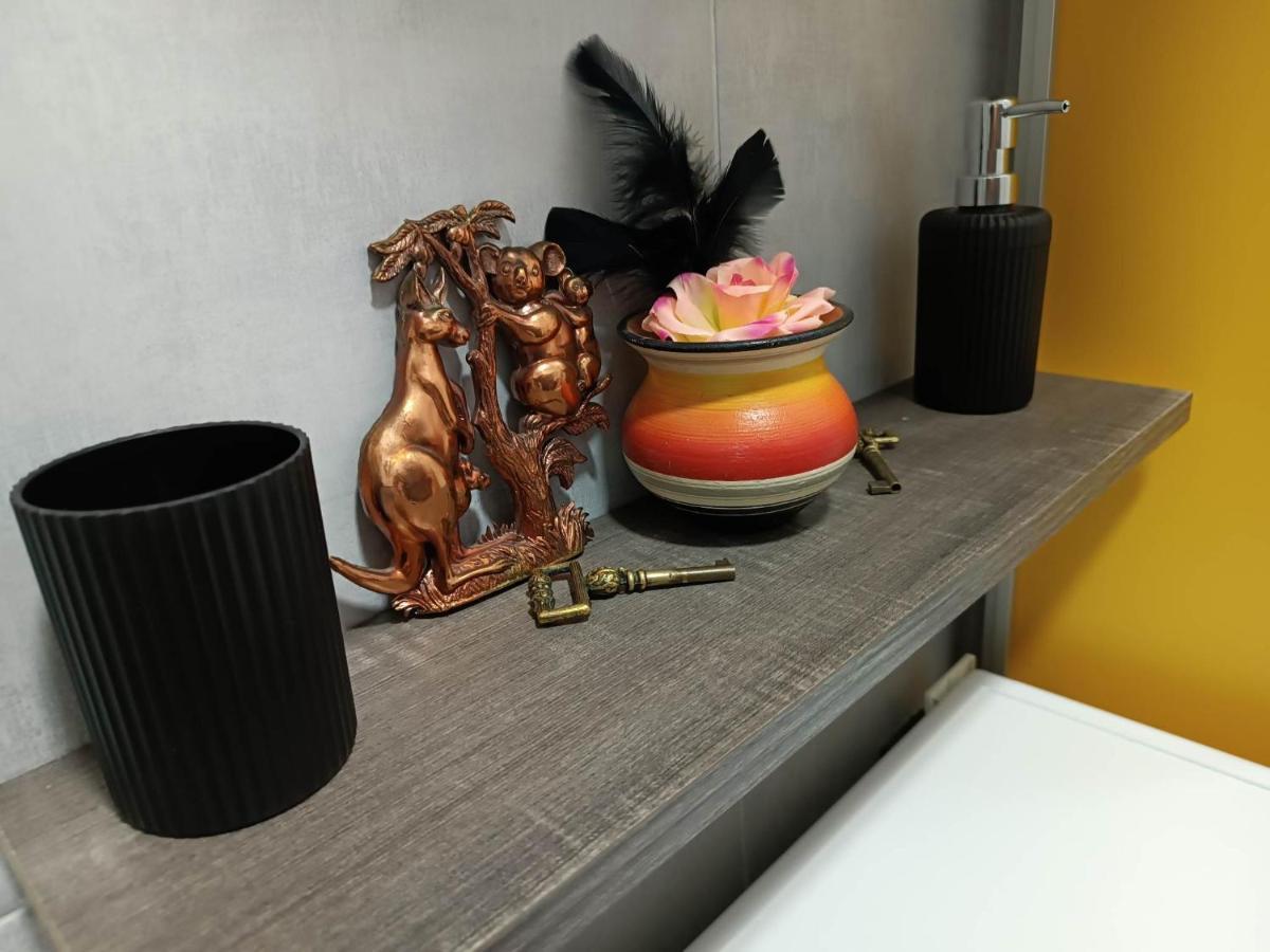 Flamingo 365 - Near City Center With Free Parking Sarajevo Bagian luar foto
