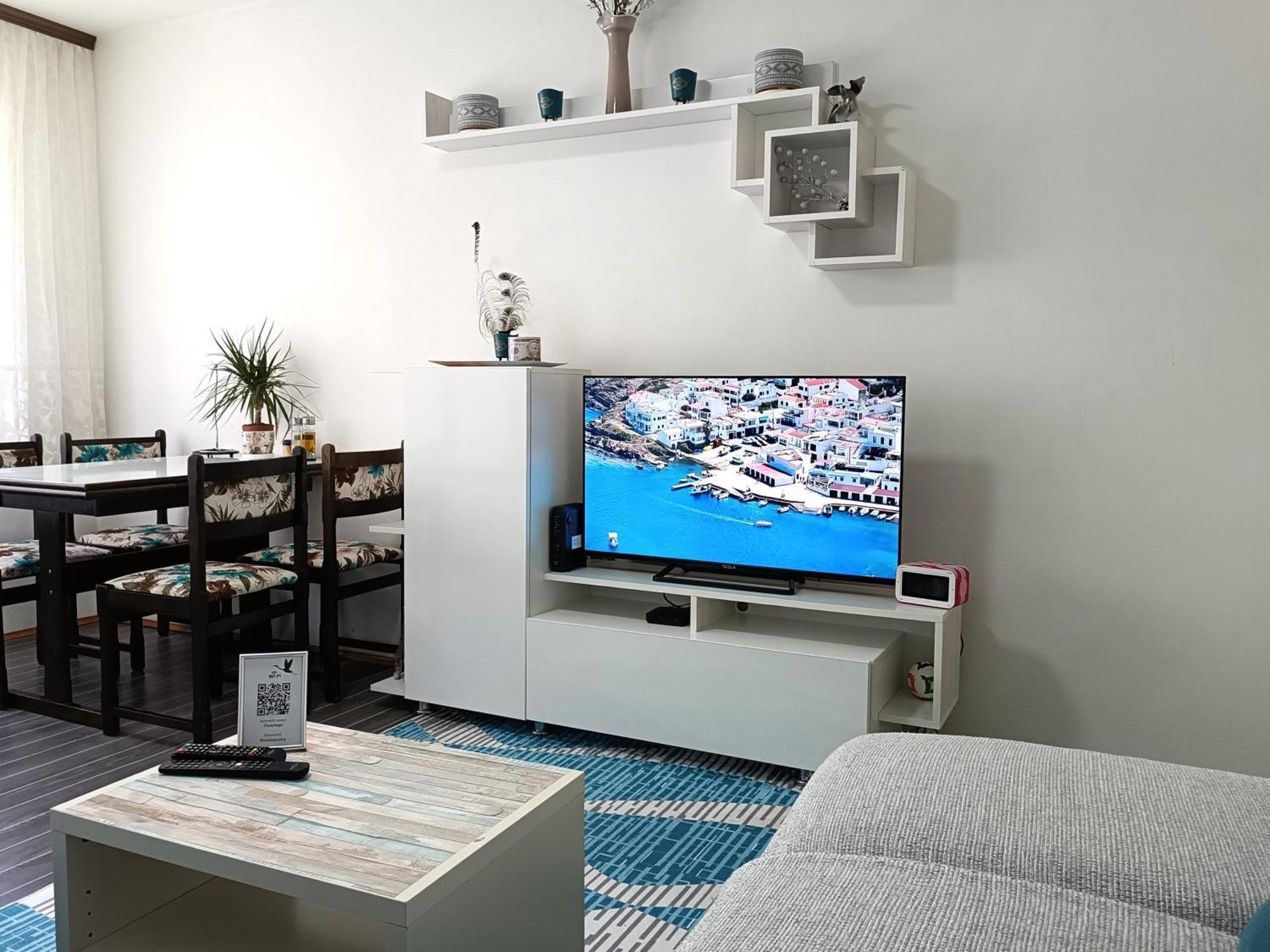 Flamingo 365 - Near City Center With Free Parking Sarajevo Bagian luar foto